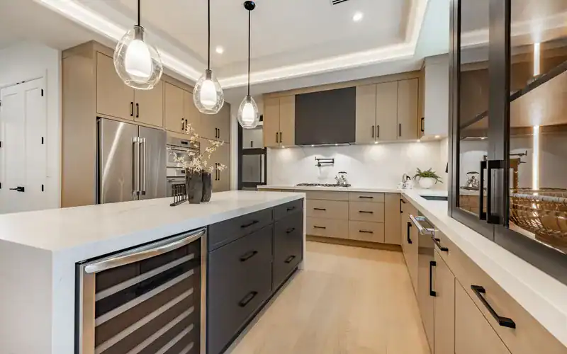 Las Sendas Mesa AZ Modern Kitchen | Red Penny Realty Las Sendas home in Mesa, Arizona